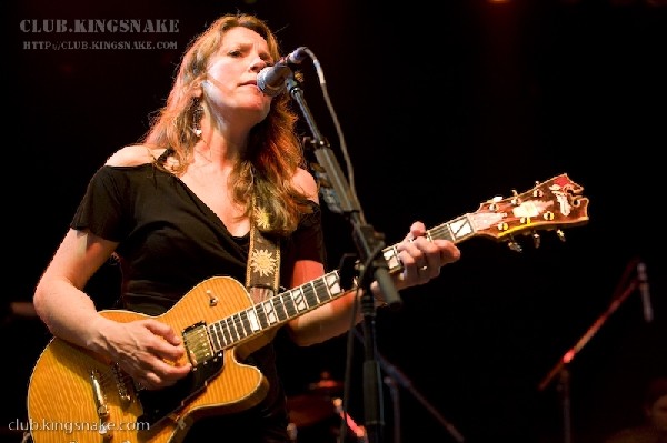 Derek Trucks and Susan Tedeschi at Bonnaroo 2008