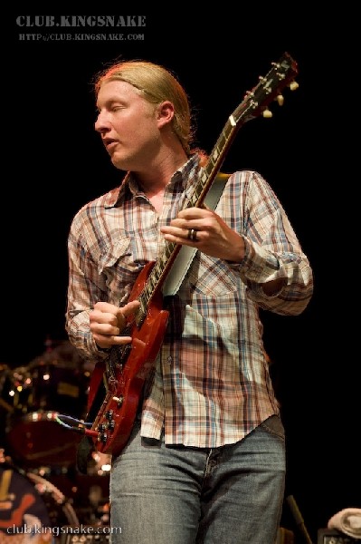 Derek Trucks and Susan Tedeschi at Bonnaroo 2008
