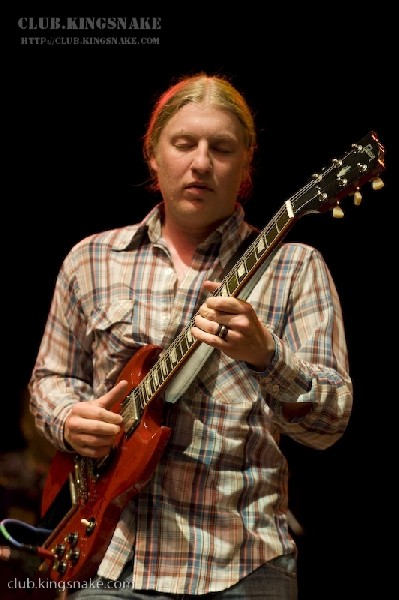 Derek Trucks and Susan Tedeschi at Bonnaroo 2008