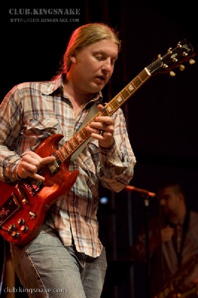 Derek Trucks and Susan Tedeschi at Bonnaroo 2008
