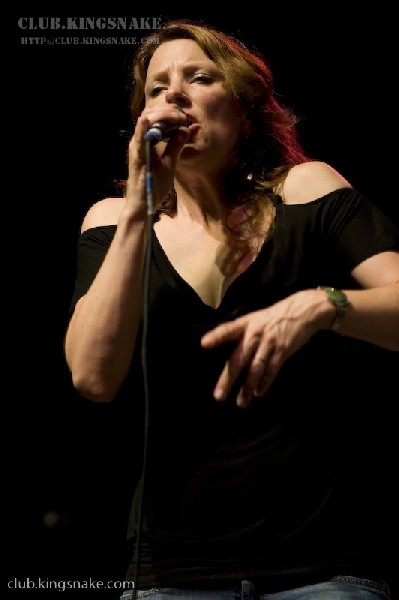 Derek Trucks and Susan Tedeschi at Bonnaroo 2008