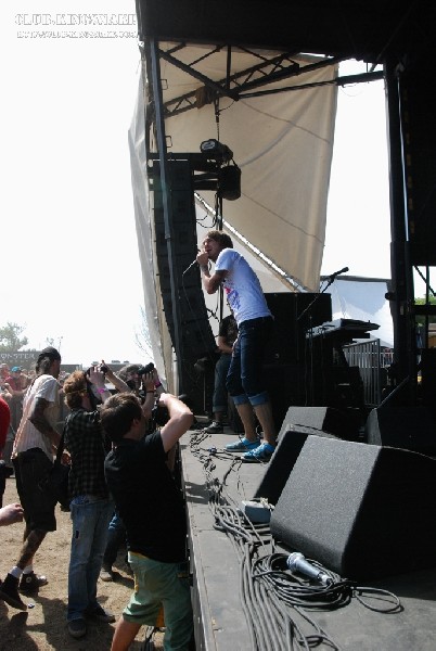 Chiodos at The Vans Warped Tour.   August 11, 2007.