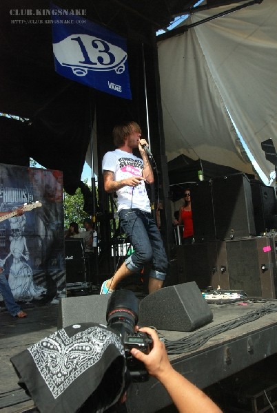 Chiodos at The Vans Warped Tour.   August 11, 2007.