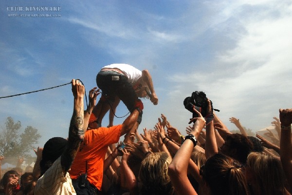 Chiodos at The Vans Warped Tour.   August 11, 2007.