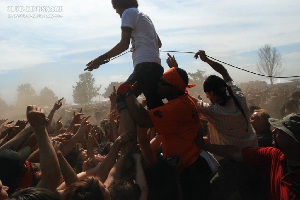 Chiodos at The Vans Warped Tour.   August 11, 2007.