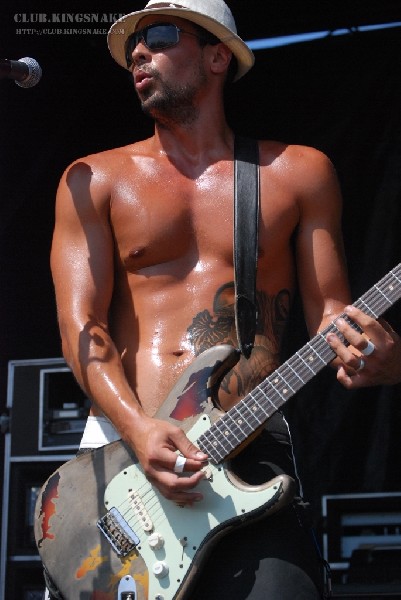 Pepper at The Vans Warped Tour.   August 11, 2007.