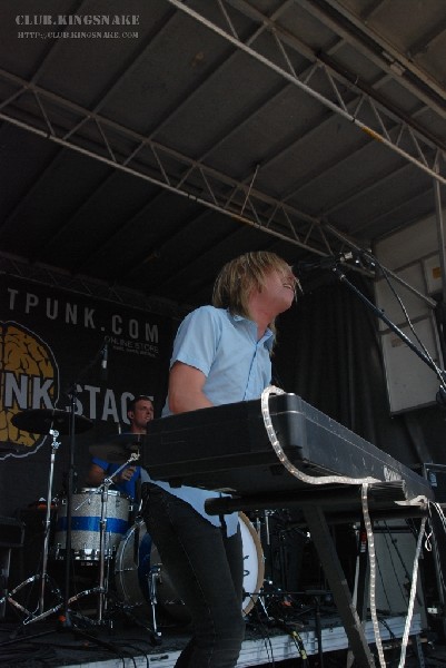 The Rocket Summer at The Vans Warped Tour.   August 11, 2007.