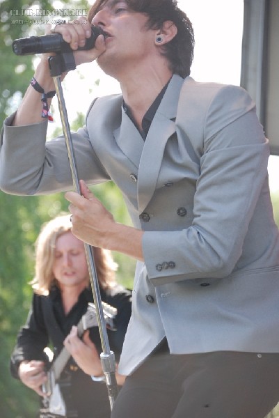 Crowned King at The Virgin Festival, Toronto.