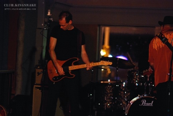 Sherman Robertson w/Shawn Kellerman live at the Junction. Peterborough, Ont