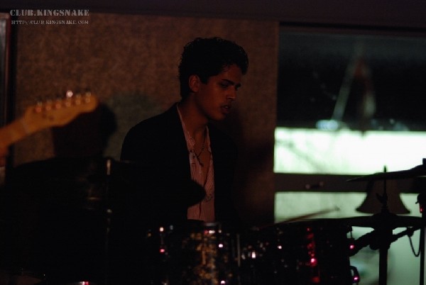 Sherman Robertson w/Shawn Kellerman live at the Junction. Peterborough, Ont