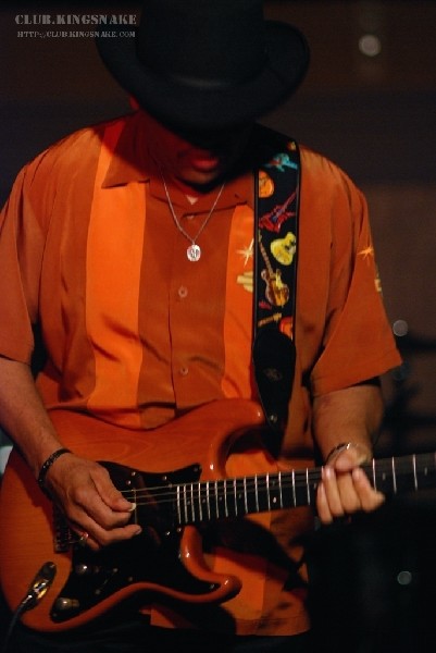 Sherman Robertson w/Shawn Kellerman live at the Junction. Peterborough, Ont