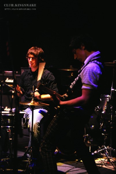 KissHello - Peterborough, Ontario.   January 13, 2007