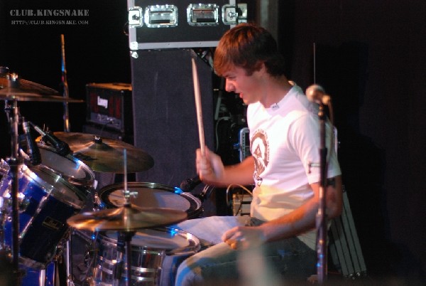 KissHello - Peterborough, Ontario.   May 19, 2007