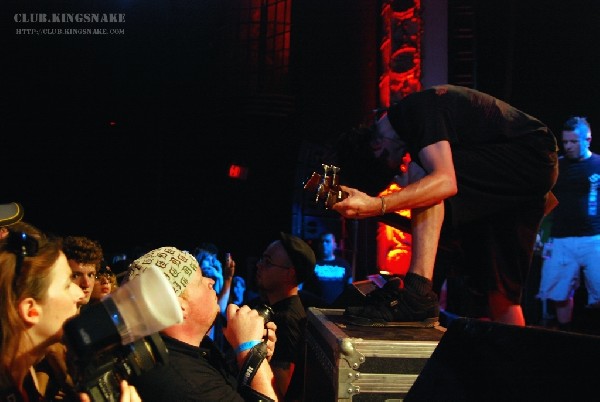 Threat Signal - Toronto, Ontario.   June 2, 2007