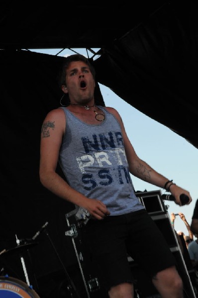 3OH!3 at Warped Festival, San Antonio, Texas