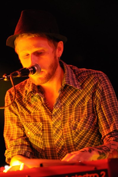 Aaron Ivey at La Zona Rosa, Austin, Texas, 05/08/10