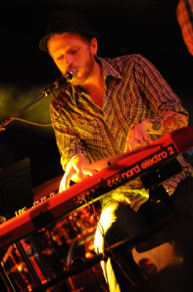 Aaron Ivey at La Zona Rosa, Austin, Texas, 05/08/10