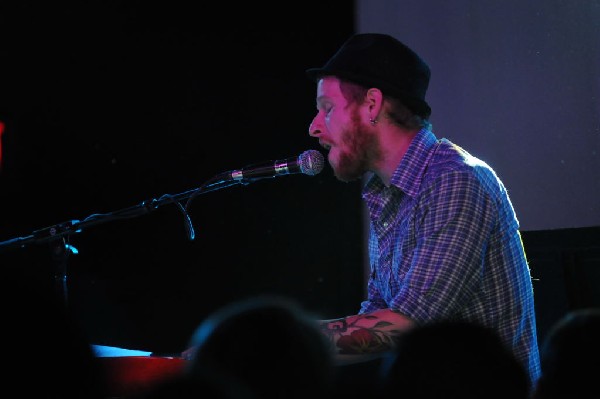 Aaron Ivey at La Zona Rosa, Austin, Texas, 05/08/10