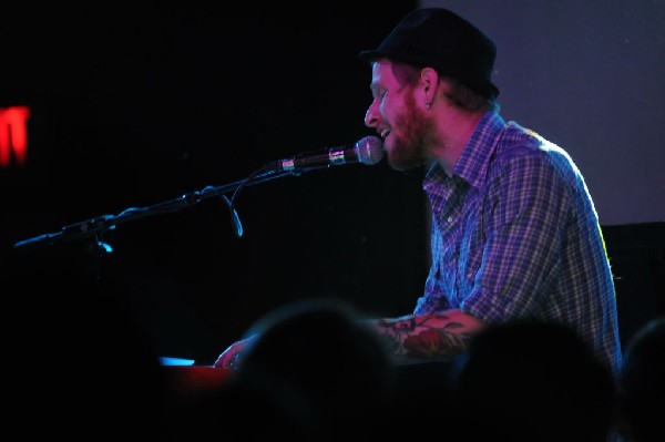 Aaron Ivey at La Zona Rosa, Austin, Texas, 05/08/10