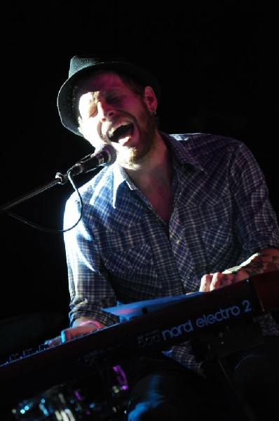 Aaron Ivey at La Zona Rosa, Austin, Texas, 05/08/10