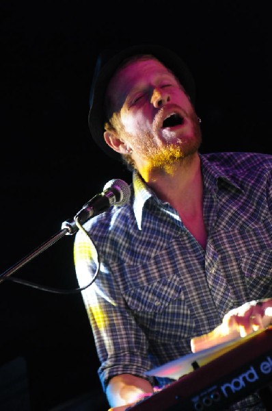 Aaron Ivey at La Zona Rosa, Austin, Texas, 05/08/10