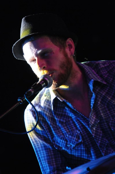 Aaron Ivey at La Zona Rosa, Austin, Texas, 05/08/10