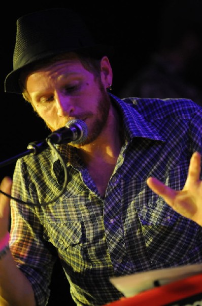 Aaron Ivey at La Zona Rosa, Austin, Texas, 05/08/10