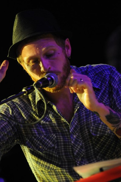 Aaron Ivey at La Zona Rosa, Austin, Texas, 05/08/10