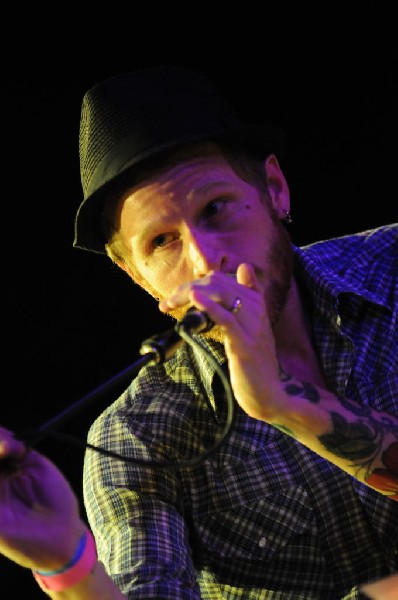 Aaron Ivey at La Zona Rosa, Austin, Texas, 05/08/10