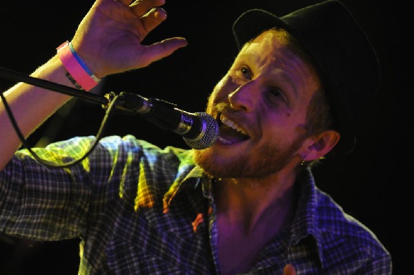 Aaron Ivey at La Zona Rosa, Austin, Texas, 05/08/10