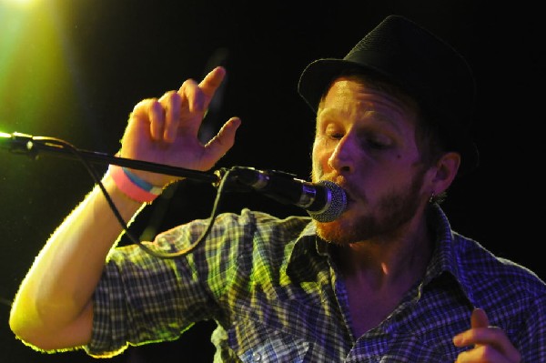 Aaron Ivey at La Zona Rosa, Austin, Texas, 05/08/10