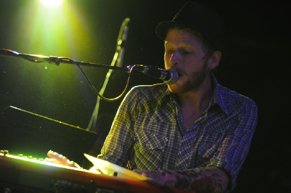 Aaron Ivey at La Zona Rosa, Austin, Texas, 05/08/10