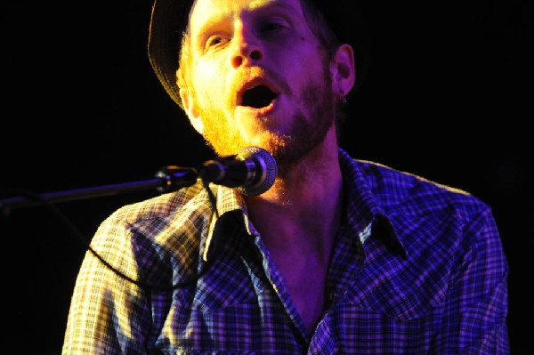 Aaron Ivey at La Zona Rosa, Austin, Texas, 05/08/10