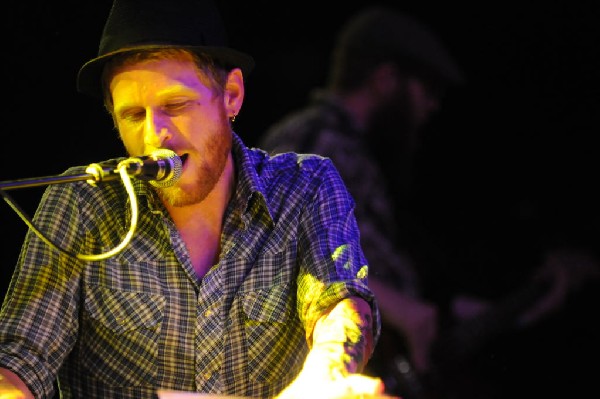 Aaron Ivey at La Zona Rosa, Austin, Texas, 05/08/10