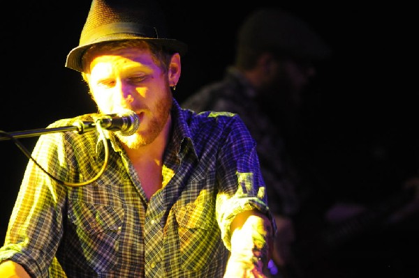 Aaron Ivey at La Zona Rosa, Austin, Texas, 05/08/10