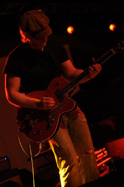 Aaron Ivey at La Zona Rosa, Austin, Texas, 05/08/10