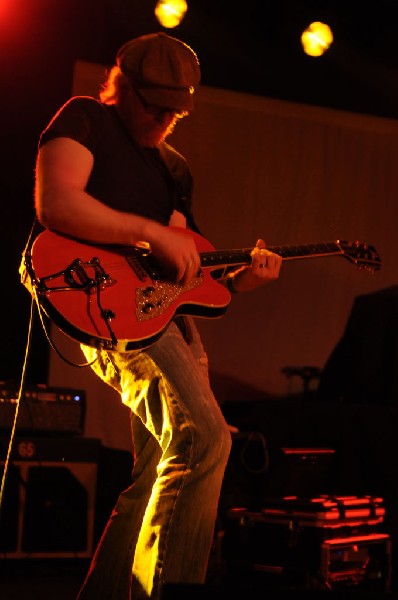 Aaron Ivey at La Zona Rosa, Austin, Texas, 05/08/10