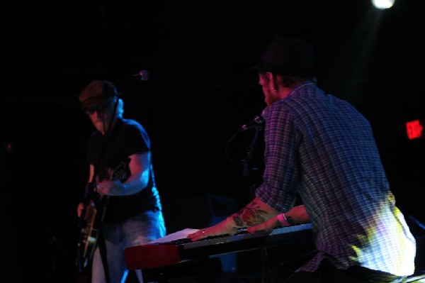 Aaron Ivey at La Zona Rosa, Austin, Texas, 05/08/10