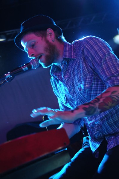 Aaron Ivey at La Zona Rosa, Austin, Texas, 05/08/10