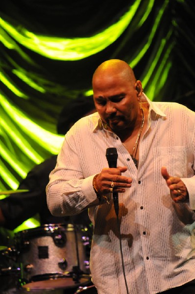 Aaron Neville at ACL Live Austin Texas December 13, 2011