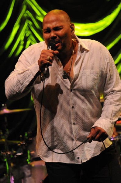 Aaron Neville at ACL Live Austin Texas December 13, 2011