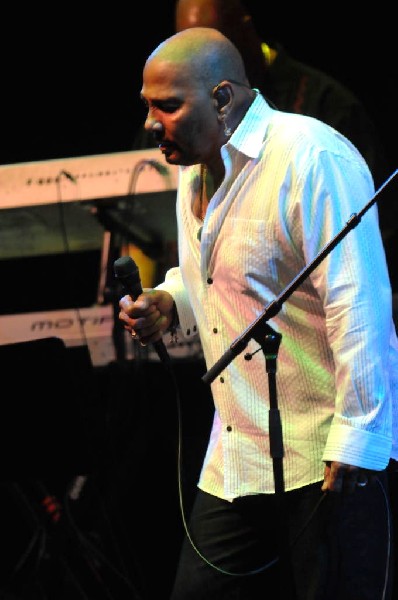 Aaron Neville at ACL Live Austin Texas December 13, 2011