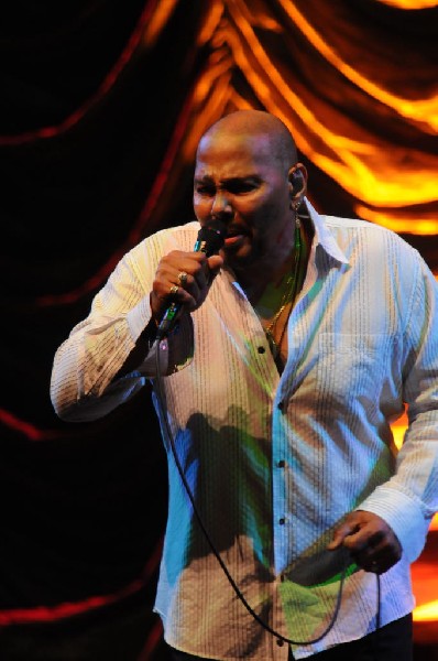 Aaron Neville at ACL Live Austin Texas December 13, 2011