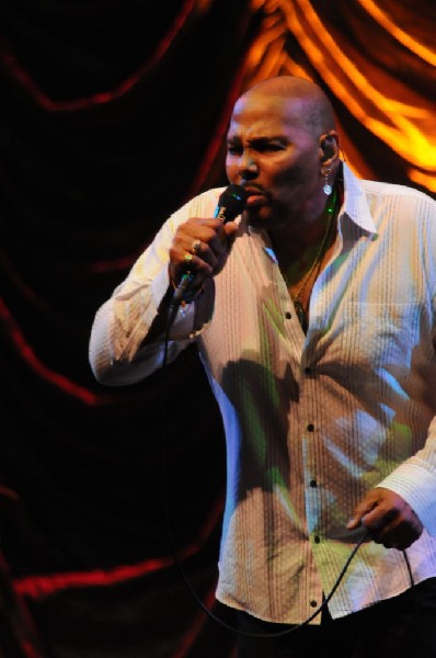 Aaron Neville at ACL Live Austin Texas December 13, 2011