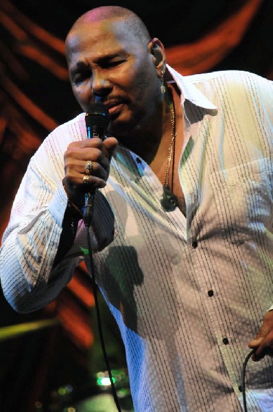 Aaron Neville at ACL Live Austin Texas December 13, 2011