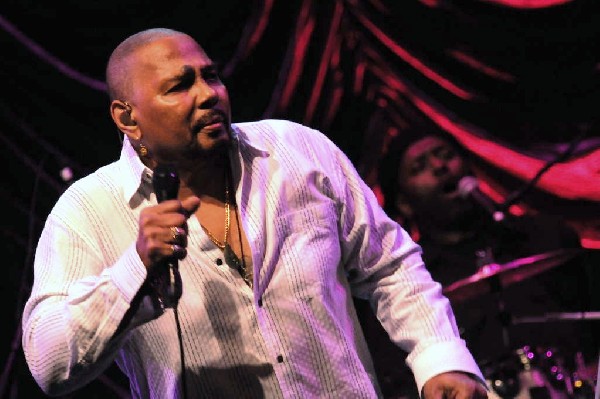 Aaron Neville at ACL Live Austin Texas December 13, 2011