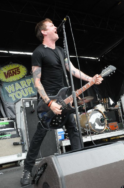 Against Me! on the Highway 1 Stage, Warped Tour, Verizon Wireless Amphithea