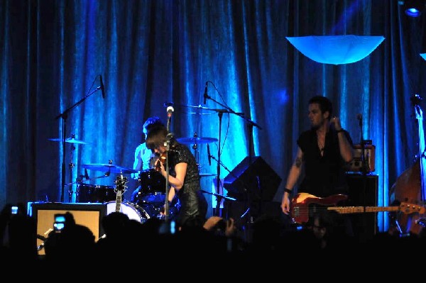 Airborne Toxic Event at La Zona Rosa, Austin, Texas 05/22/2011