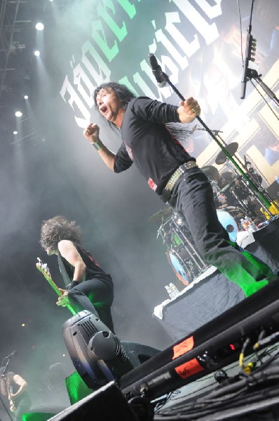 Anthrax at AT&T Center, San Antonio, Texas, 09/25/10 Second night of Am