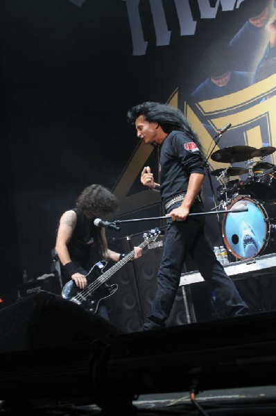 Anthrax at Superpages.com Center, Dallas Texas, 09/24/10 Opening night of A